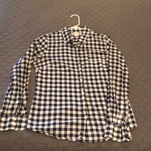 Women’s JCrew the perfect shirt, button down